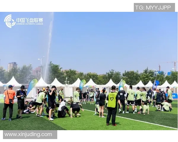 西安飞盘队在攀岩联赛中的精彩表现与实力分析 西安飞盘队在攀岩联赛中的精彩表现与实力分析